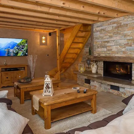 Anna - - Bo Immobilier- * Chatel